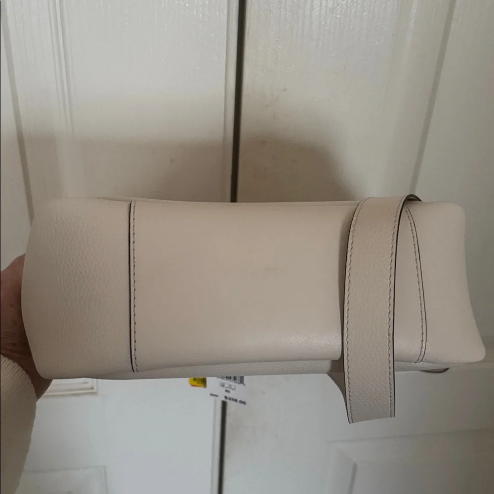MICHAEL KORS Birch in Lt Cream Medium Pebbled Leather Messenger Bag NWT $328